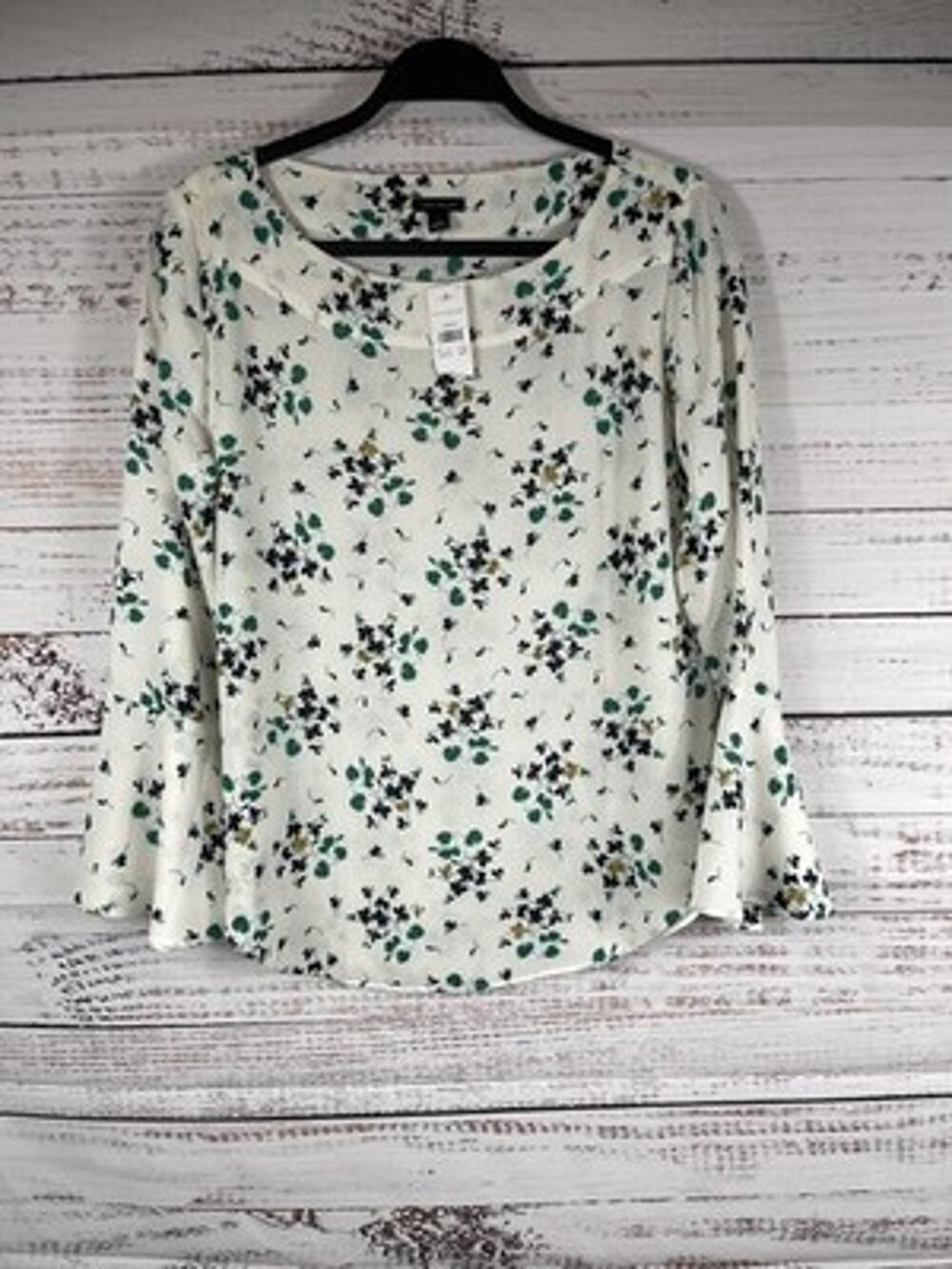Ann Taylor Blouse Womens Small White Floral Bell Sleeve Boat Neck Pullover Top